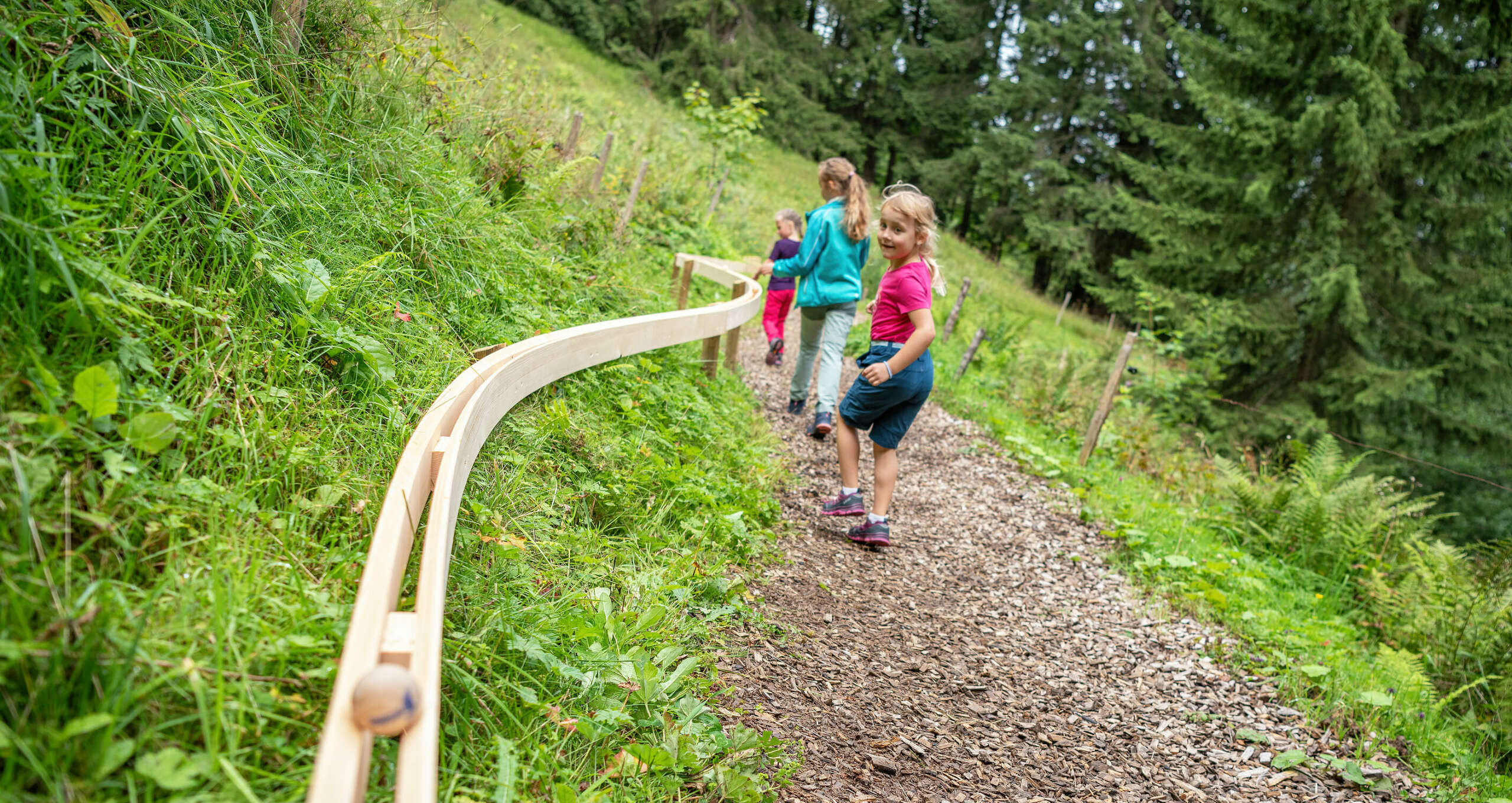Erlebnis-Wanderung mit Murmelbahn, Schatzsuche und Rätselraten in Oberstaufen