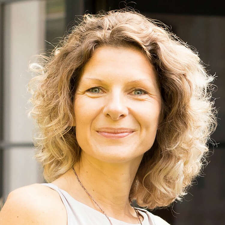 Yoga-Lehrerin Anja Tietz stellt sich vor
