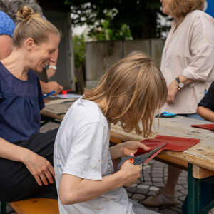 Geldbeutel basteln beim Workshop in Oberstaufen