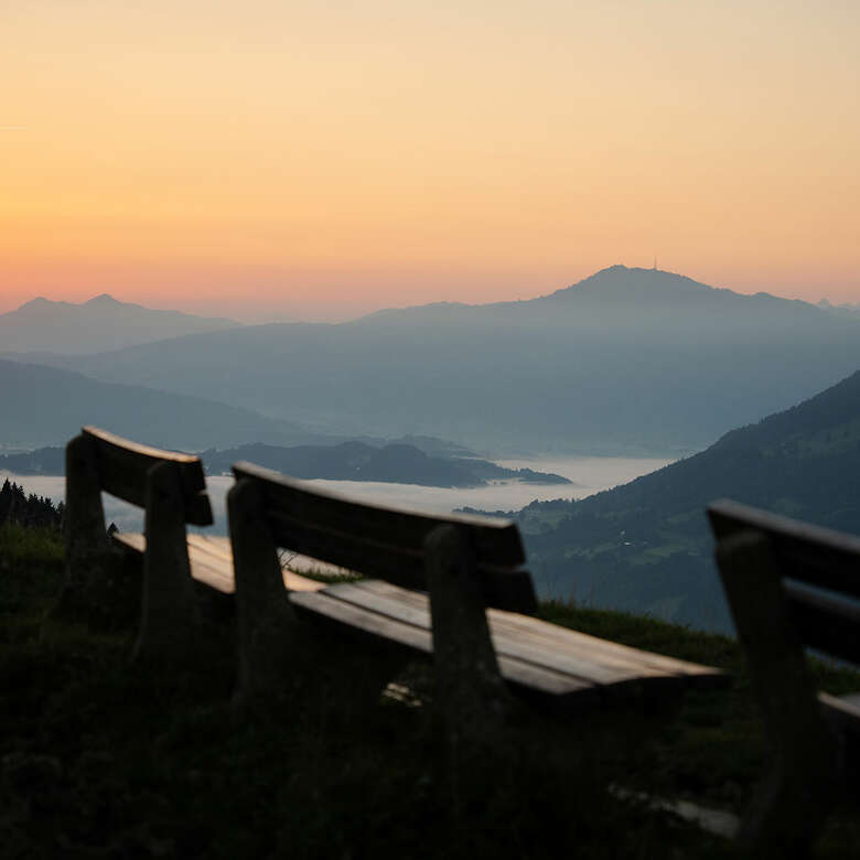 Lasse den Urlaubstags ausklingen auf der Salmaser Höhe mit Blick auf den Grünthen im Allgäu.