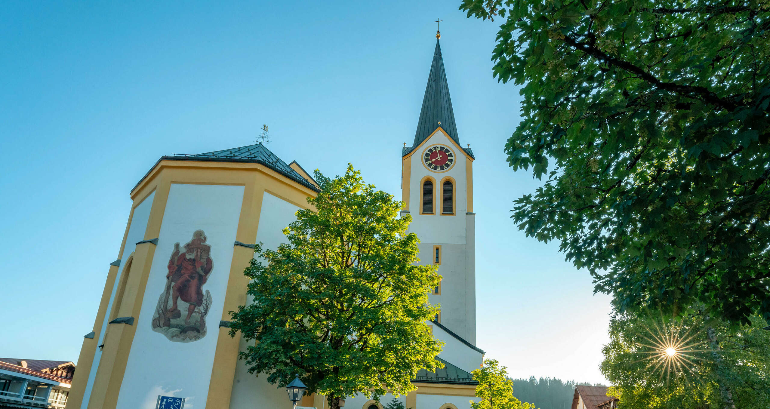 Kirchen und Gottesdienste in Oberstaufen im Allgäu