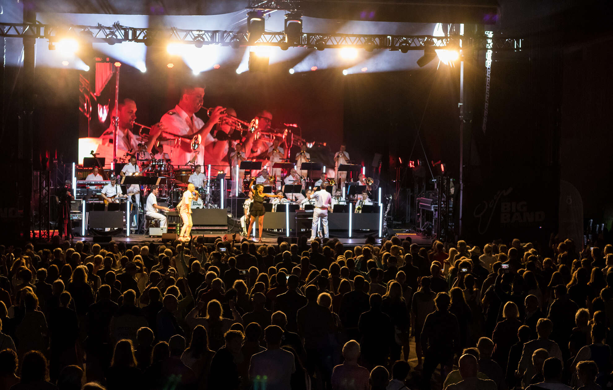 PI Bid Band der Bundeswehr Beim live-Konzert kommt Stimmung auf.
