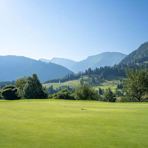 Golfen in Steibis mit Oberstaufen PLUS GOLF Golfen in Steibis mit Oberstaufen PLUS GOLF