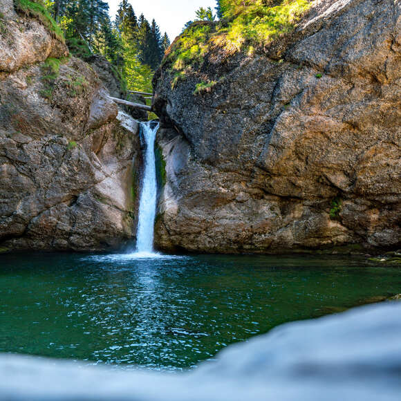 Buchenegger Wasserfälle im Sommer.